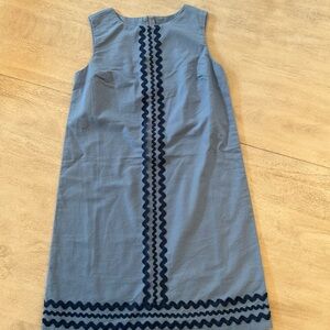 Beautiful blue Vineyard Vines kids dress, size 10.